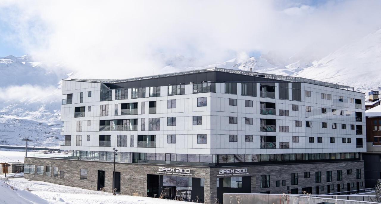 Apex2100 International Ski Academy Tignes Eksteriør bilde