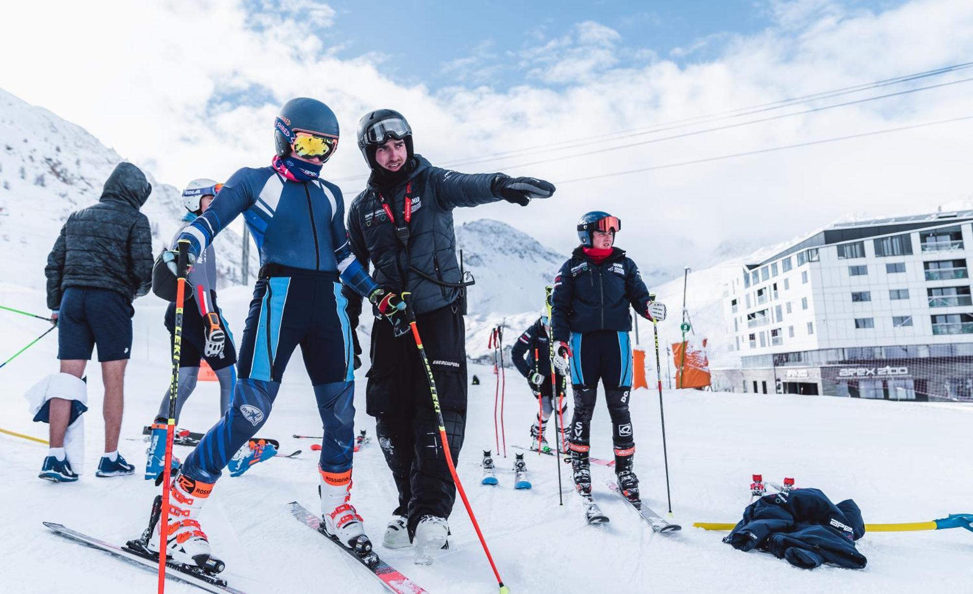 Apex2100 International Ski Academy Tignes Eksteriør bilde